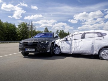 Mercedes Klasa S &ndash; Luksus i bezpieczeństwo
